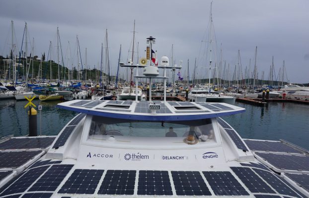 Visite du ENERGY OBSERVER